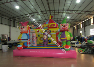 Casa de la despedida del bebé del payaso de Inflatables, castillo animoso del niño interior de los juegos 5 los x 5m