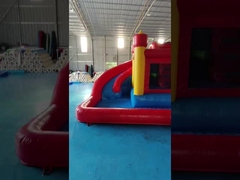 EN14960 Casas inflables comerciales a prueba de fuego con toboganes de agua combinados