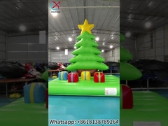 Área de salto del árbol de Navidad inflable Castillo Rebobinable inflable