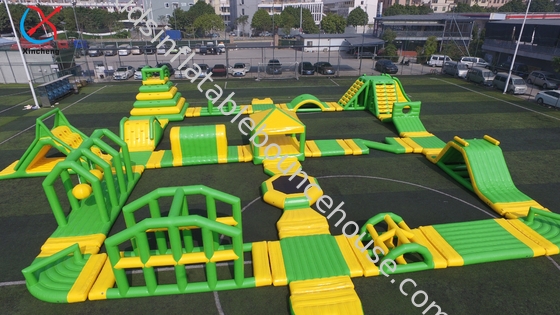 Fabricante Parque acuático gigante inflable PVC a prueba de fuego Juegos de parque acuático inflable