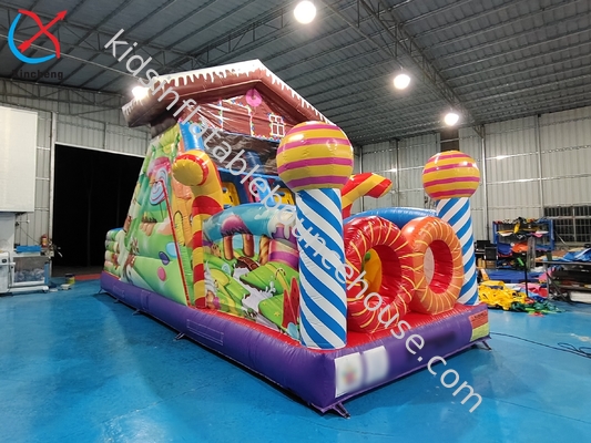 Cursos de obstáculos inflables de PVC comercial Temática de dulces Castillo de salto al aire libre