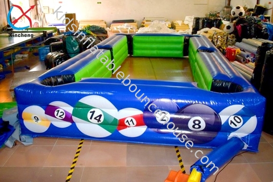 Juegos deportivos de snooker inflables personalizados Juegos deportivos inflables interactivos