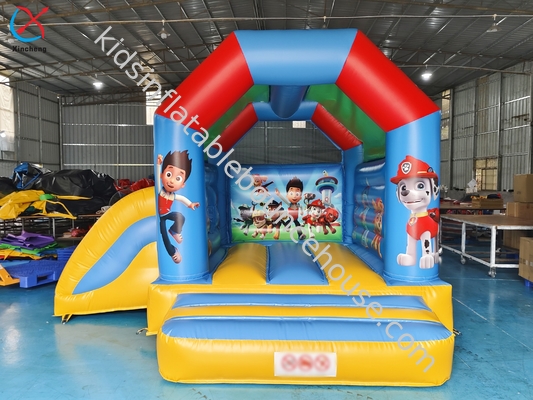 Patrulla de patas inflables personalizada Salto castillo de salto con combinación de diapositivas para niños