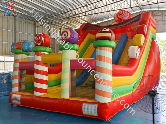 Deslizadores inflables personalizados coloridos dulces inflables doble deslizador castillo