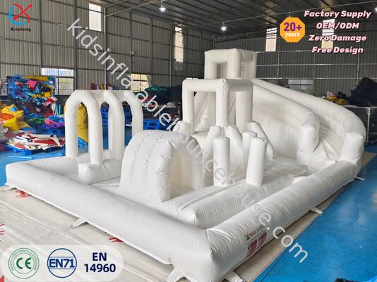 Piscina de Bolas de Burbujas Personalizada de PVC, Gran Pista de Obstáculos Inflable Blanca con Tobogán